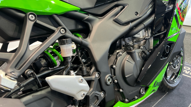 Kawasaki Ninja Zx 4 ZX400SRFNN (24MY)